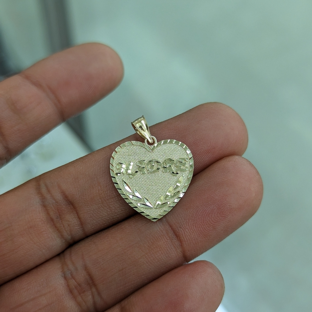 10kt Real Gold Heart Pendant - Picture 2 of 5